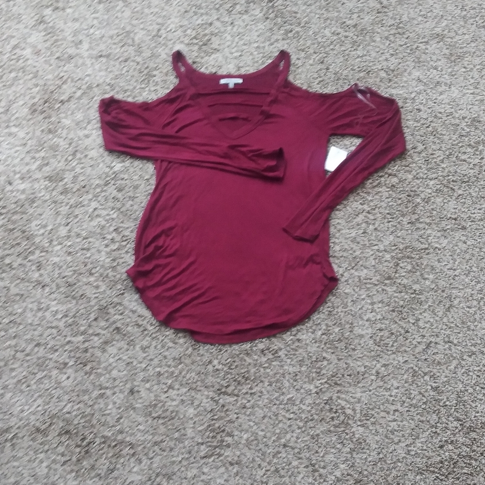 Long sleeve, Open Shoulder V neck shirt